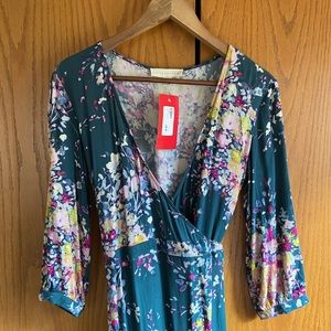 Evereve Lovestitch Floral Wrap Dress size M